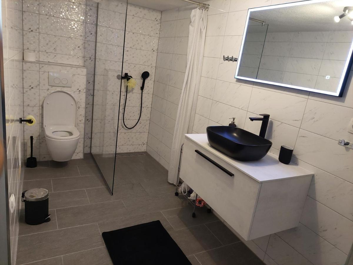 Apartmani Gojevic Vodice Bagian luar foto