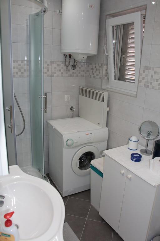 Apartmani Gojevic Vodice Bagian luar foto