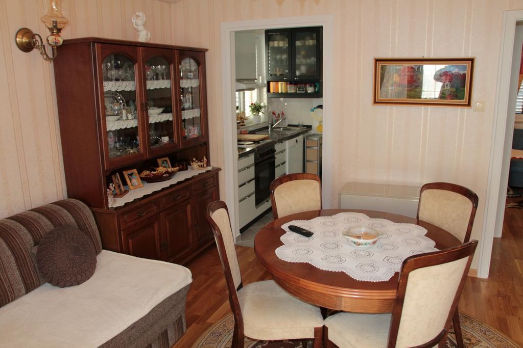Apartmani Gojevic Vodice Bagian luar foto