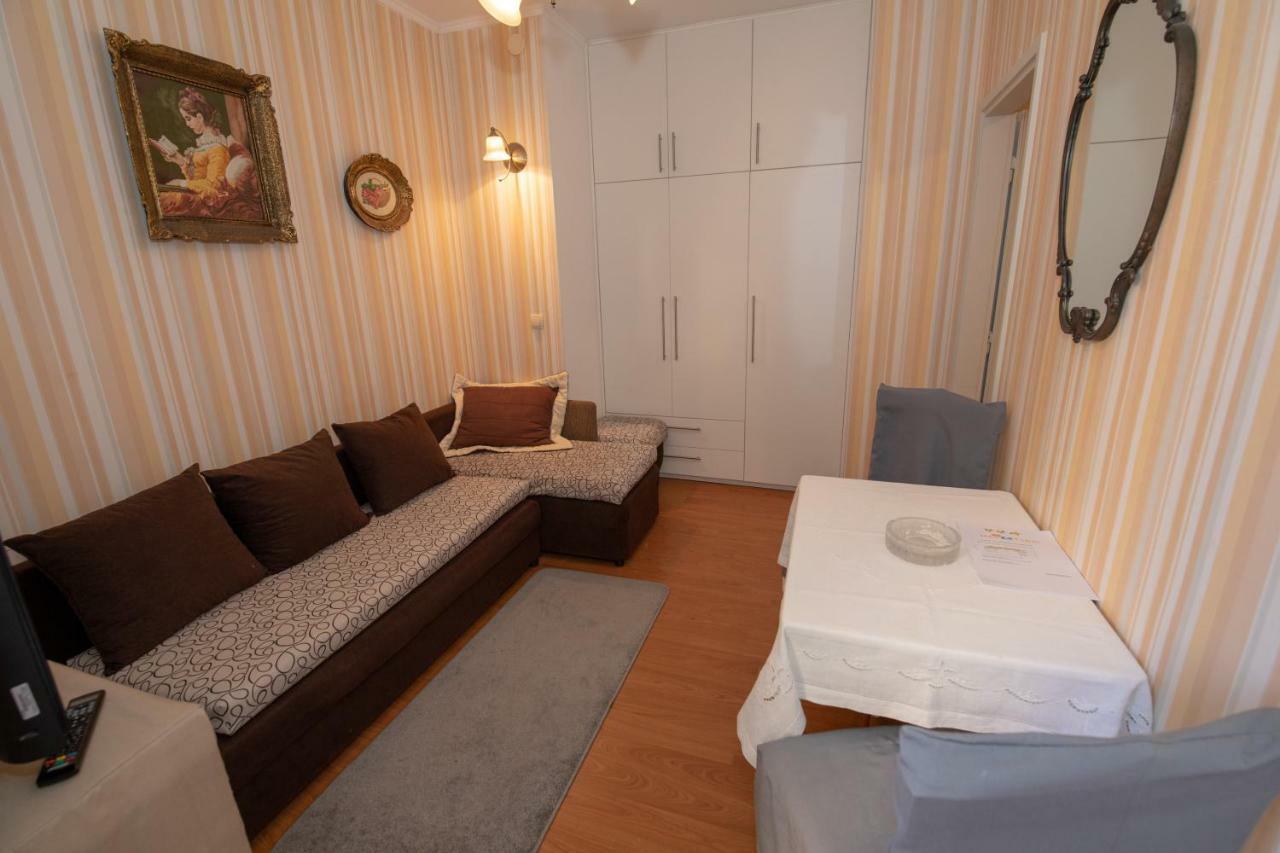 Apartmani Gojevic Vodice Bagian luar foto