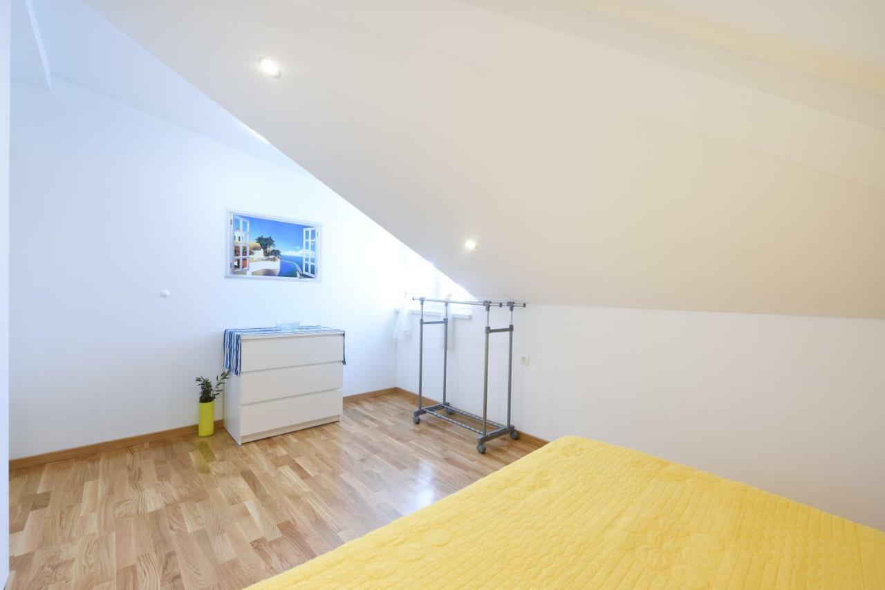 Apartmani Gojevic Vodice Bagian luar foto